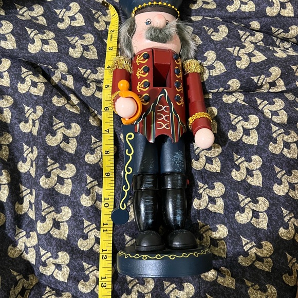 Zim’s Nutcracker collectible !!!FIRM - Picture 3 of 7